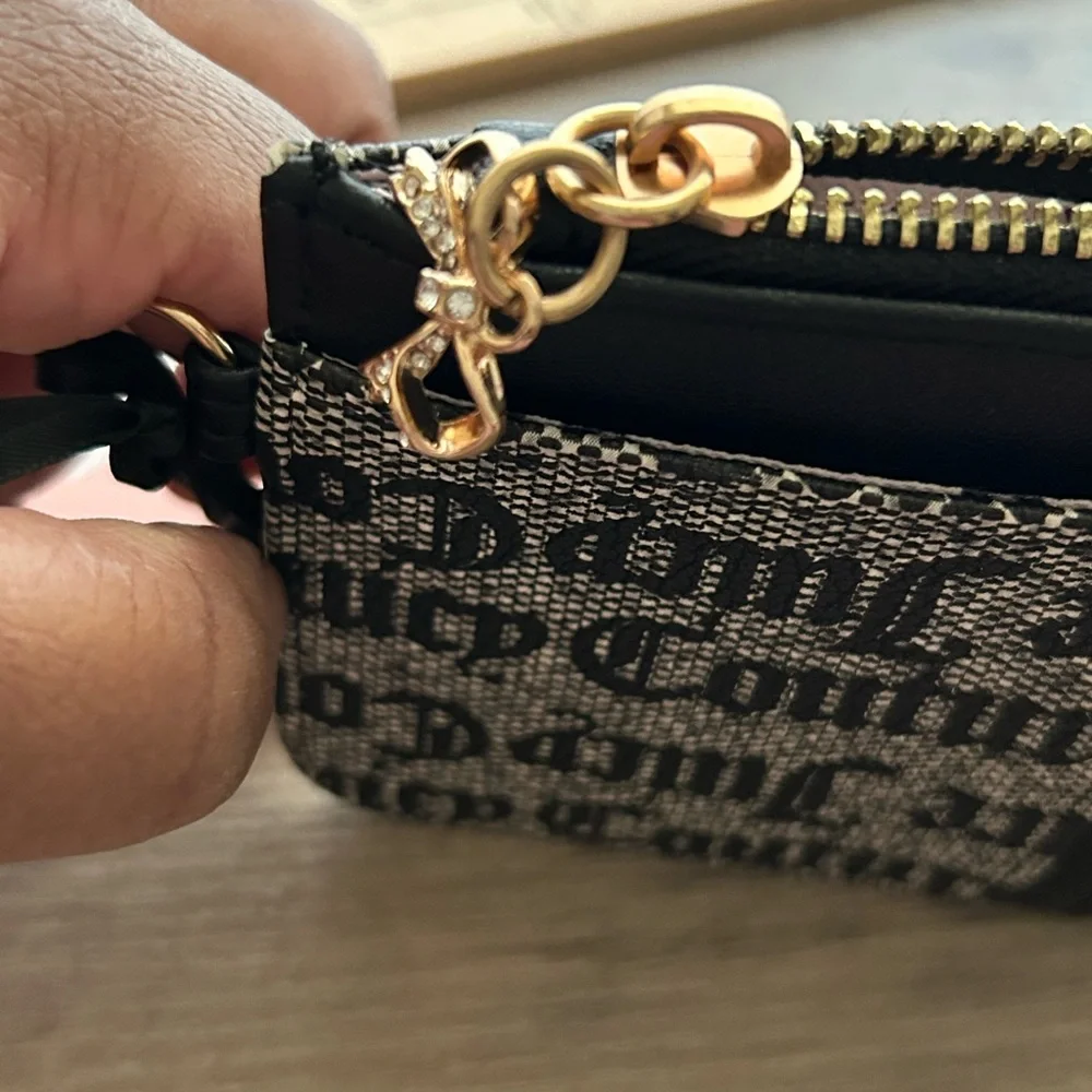 NWT Juicy Couture Zip Card Case - Picture 10 of 11